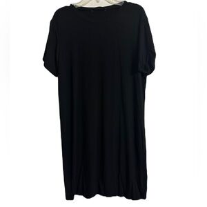 Women’s black t shirt dress size small